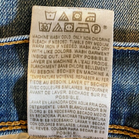 Levi's 515 Bermuda Denim Shorts Women's Sz 4 Blue #27X - Picture 13 of 13